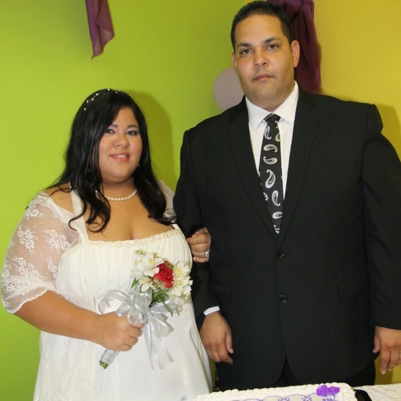 Meet your Posher, Gabriela - Picture 1 of 1